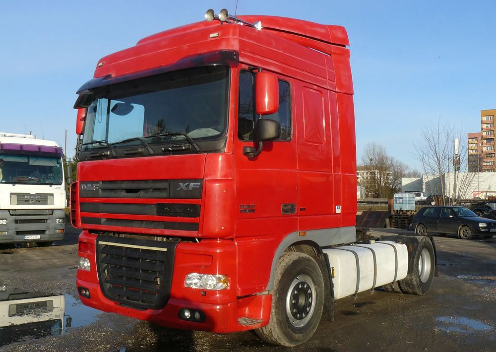 DAF xf 105 460 - Cabeza tractora: foto 2 DAF xf 105 460 - Cabeza tractora: foto 2