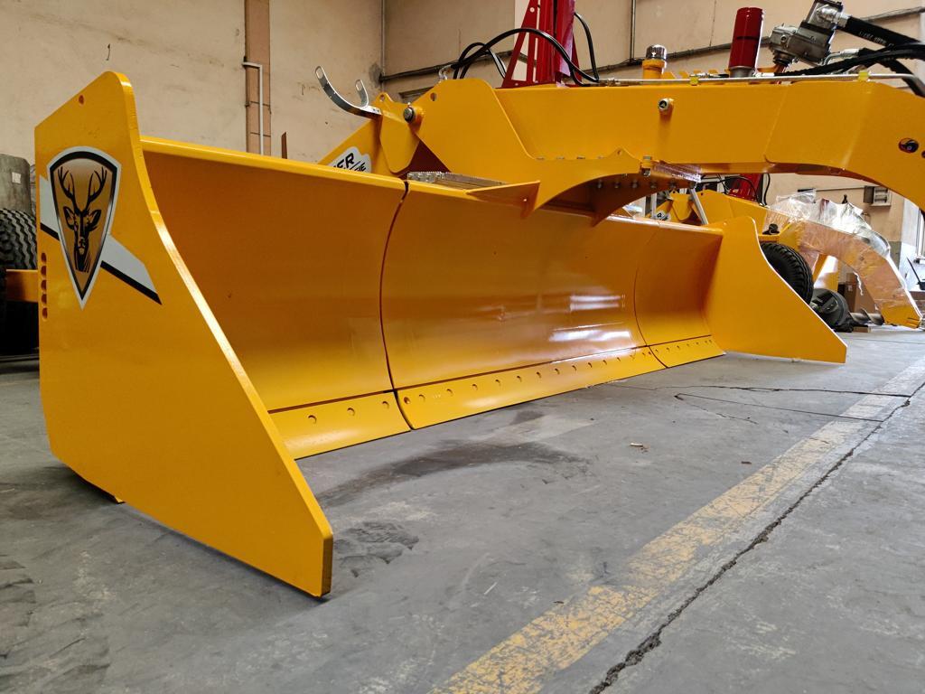 Equipo para trabajo del suelo Novatar Laser Controlled Land Leveler: foto 7