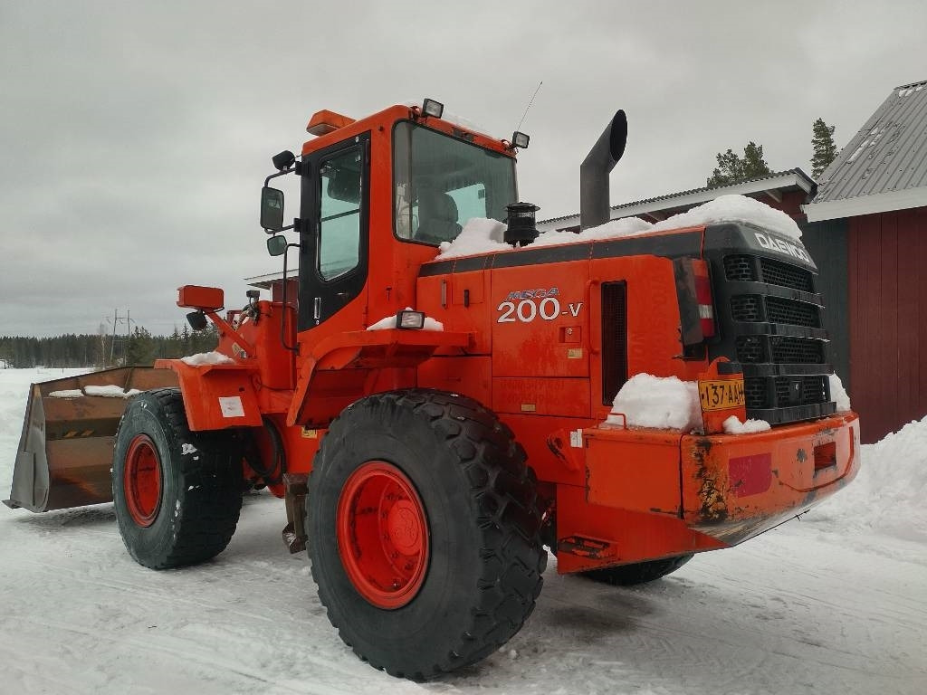 Daewoo 200-V Mega - Cargadora de ruedas: foto 4 Daewoo 200-V Mega - Cargadora de ruedas: foto 4