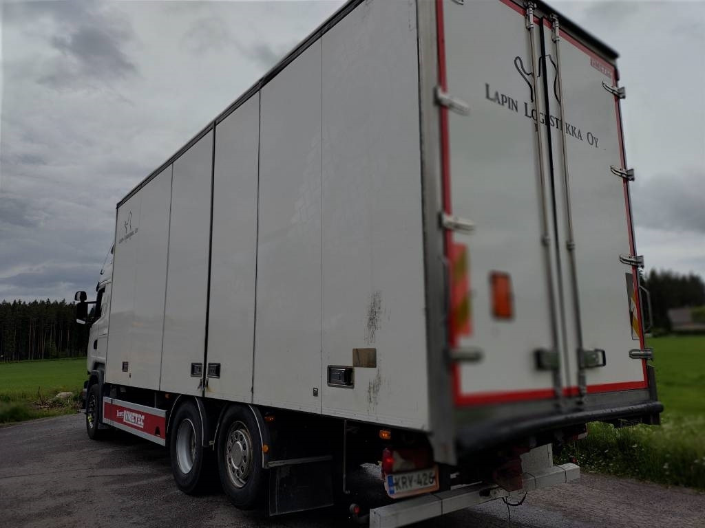 Scania R480 6x2 limetec kokosivuauk kori,liukukatto - Camión caja cerrada: foto 4 Scania R480 6x2 limetec kokosivuauk kori,liukukatto - Camión caja cerrada: foto 4