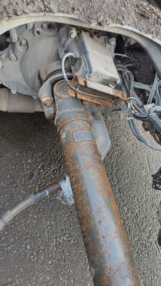 Scania R580 8x2 täysilma alusta,8m runko - Camión chasis: foto 5 Scania R580 8x2 täysilma alusta,8m runko - Camión chasis: foto 5