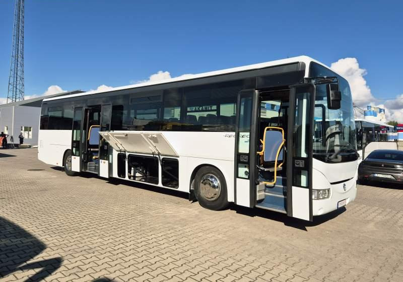 Irisbus RECREO / SPROWADZONY / MANUAL / EURO 5 - Autobús suburbano: foto 5 Irisbus RECREO / SPROWADZONY / MANUAL / EURO 5 - Autobús suburbano: foto 5