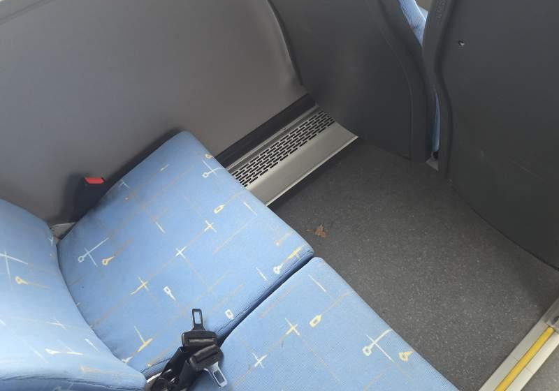 Irisbus WING 2 / INDCAR / SPROWADZONY/ 34 MIEJSCA / EEV - Autobús suburbano: foto 4 Irisbus WING 2 / INDCAR / SPROWADZONY/ 34 MIEJSCA / EEV - Autobús suburbano: foto 4