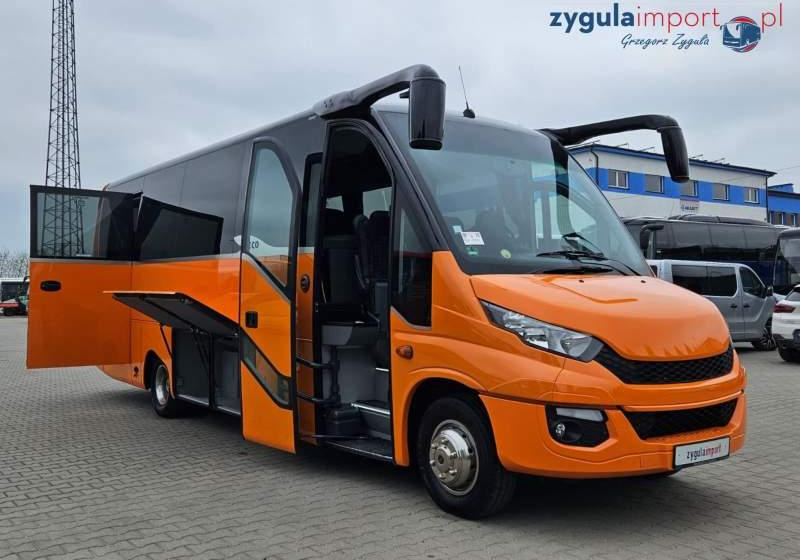 Iveco ERENER 70C18 / SPROWADZONE / 31 MIEJSC/ E6 - Minibús, Furgoneta de pasajeros: foto 1 Iveco ERENER 70C18 / SPROWADZONE / 31 MIEJSC/ E6 - Minibús, Furgoneta de pasajeros: foto 1
