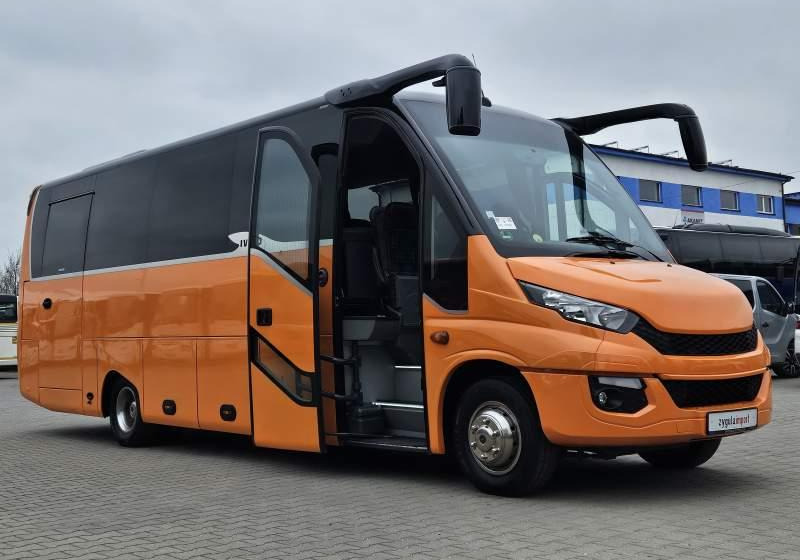 Iveco ERENER 70C18 / SPROWADZONE / 31 MIEJSC/ E6 - Minibús, Furgoneta de pasajeros: foto 2 Iveco ERENER 70C18 / SPROWADZONE / 31 MIEJSC/ E6 - Minibús, Furgoneta de pasajeros: foto 2