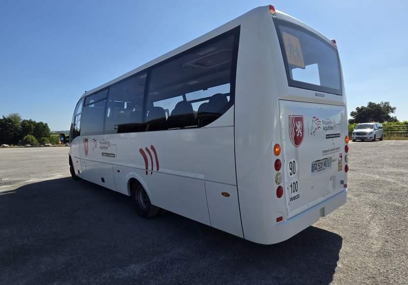 Iveco ROSERO FIRST / SPROWADZONE / 35 MIEJSC - Minibús, Furgoneta de pasajeros: foto 2 Iveco ROSERO FIRST / SPROWADZONE / 35 MIEJSC - Minibús, Furgoneta de pasajeros: foto 2