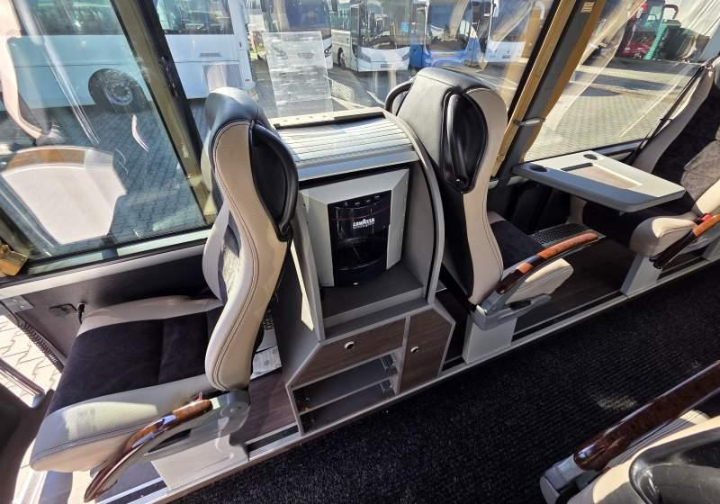 Autocar Mercedes-Benz SPICA / SPROWADZONY/ SILNIK 3.0. 190 KM: foto 39 Autocar Mercedes-Benz SPICA / SPROWADZONY/ SILNIK 3.0. 190 KM: foto 39