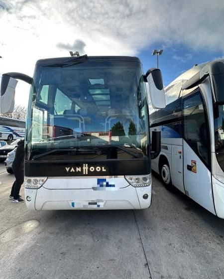 VanHool TX15 ACRON / SPROWADZONY / MANUAL / PANORAMA DACH - Autocar: foto 3 VanHool TX15 ACRON / SPROWADZONY / MANUAL / PANORAMA DACH - Autocar: foto 3