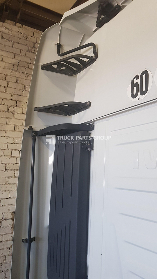 IVECO IVECO STRALIS EURO6 emission HI-WAY cab aerodynamic spoilers, air deflectors, full set. left + right + top roof 5801775188, 5801679706, 5801672864, 5801671525, 5801679762, 504153462, 5801775205, 50415 - Aerodinámica/ Spoiler para Camión: foto 2 IVECO IVECO STRALIS EURO6 emission HI-WAY cab aerodynamic spoilers, air deflectors, full set. left + right + top roof 5801775188, 5801679706, 5801672864, 5801671525, 5801679762, 504153462, 5801775205, 50415 - Aerodinámica/ Spoiler para Camión: foto 2