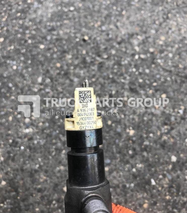 Mercedes Benz Atego EURO 6, EURO6, emission, atego 3, atego III, injectors, injector unit, 9360701787, 9360702187, 9361787, 9362187, OM936LA, 6 cylinder engine, OM934LA, 4 cylinder engine, BEBJ1C01001 - Inyector para Camión: foto 1 Mercedes Benz Atego EURO 6, EURO6, emission, atego 3, atego III, injectors, injector unit, 9360701787, 9360702187, 9361787, 9362187, OM936LA, 6 cylinder engine, OM934LA, 4 cylinder engine, BEBJ1C01001 - Inyector para Camión: foto 1