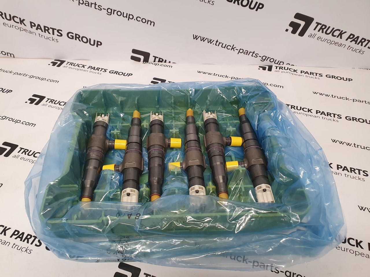 Mercedes Benz Atego OM936LA euro6 injector new or remanufactured 9360701787, 9360702187, 9361787, 9362187, OM936LA, 6 cylinder engine, OM934LA, 4 cylinder engine, BEBJ1C01001, BEBJ1C01002, 9360702187 - Inyector para Camión: foto 1 Mercedes Benz Atego OM936LA euro6 injector new or remanufactured 9360701787, 9360702187, 9361787, 9362187, OM936LA, 6 cylinder engine, OM934LA, 4 cylinder engine, BEBJ1C01001, BEBJ1C01002, 9360702187 - Inyector para Camión: foto 1