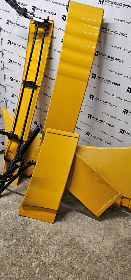 MAN MAN TGX, TGA EURO 6 spoilers roof spoiler air deflector kit 81629105317, 81629100269, 81629105319, 81629105320, 81629100301, 81629100268, 81629100145, 81629100205, 81629100144, 81629100204, 8162910525 - Recambio para Camión: foto 3 MAN MAN TGX, TGA EURO 6 spoilers roof spoiler air deflector kit 81629105317, 81629100269, 81629105319, 81629105320, 81629100301, 81629100268, 81629100145, 81629100205, 81629100144, 81629100204, 8162910525 - Recambio para Camión: foto 3