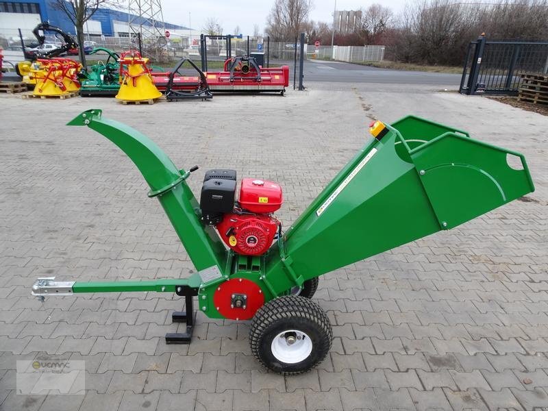 Agri Farm WOD7 15PS Benzin Motor Holzhäcksler Häcksler Schredder Gartenhäcksler Hacker NEU - Trituradora de madera: foto 2 Agri Farm WOD7 15PS Benzin Motor Holzhäcksler Häcksler Schredder Gartenhäcksler Hacker NEU - Trituradora de madera: foto 2