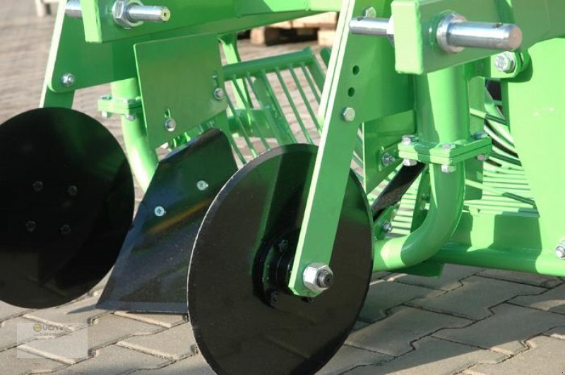 BOMET Z655 Kartoffelroder Roder Kartoffel Schwingsiebroder NEU - Cosechadora de patatas: foto 4 BOMET Z655 Kartoffelroder Roder Kartoffel Schwingsiebroder NEU - Cosechadora de patatas: foto 4