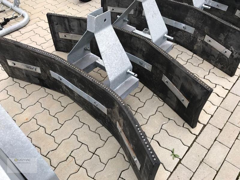 Vemac Gummischieber 220 Futterschieber Gülle Schneeschild 3Punkt - Hoja de bulldozer: foto 3 Vemac Gummischieber 220 Futterschieber Gülle Schneeschild 3Punkt - Hoja de bulldozer: foto 3