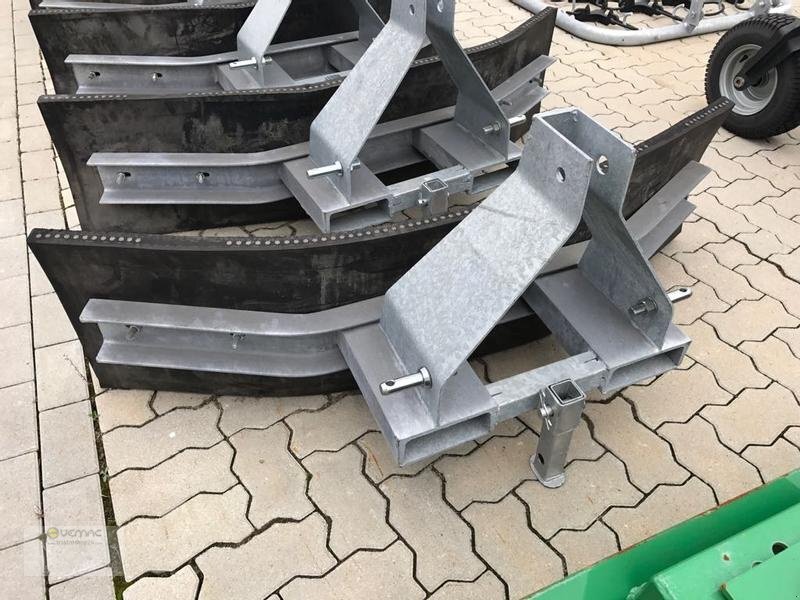 Vemac Gummischieber 220 Futterschieber Gülle Schneeschild 3Punkt - Hoja de bulldozer: foto 2 Vemac Gummischieber 220 Futterschieber Gülle Schneeschild 3Punkt - Hoja de bulldozer: foto 2
