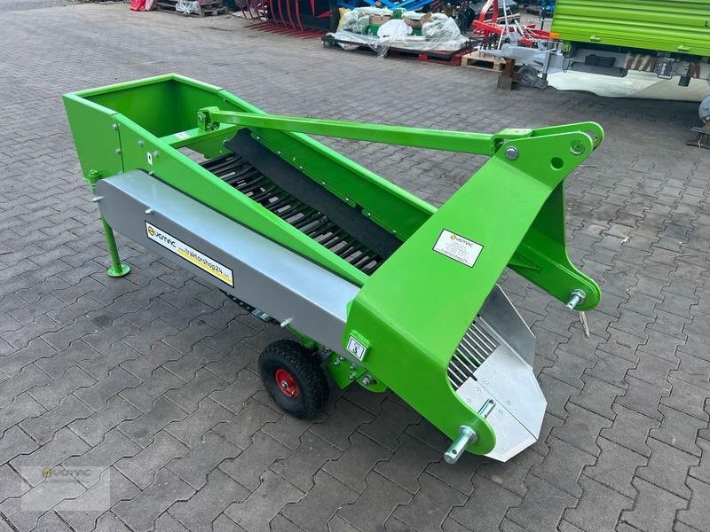 Vemac Siebkettenroder Bomet UPUS Z656 1reihig Gummi Kartoffelroder NEU - Cosechadora de patatas: foto 2 Vemac Siebkettenroder Bomet UPUS Z656 1reihig Gummi Kartoffelroder NEU - Cosechadora de patatas: foto 2