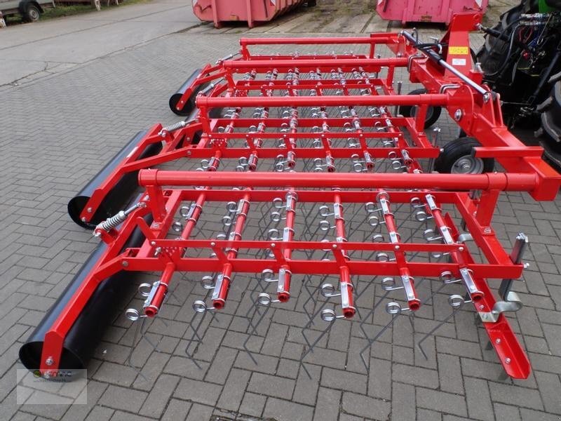 Vemac Wiesenstriegel Striegel Wiesenschleppe 4,8Meter NEU - Grada de púas: foto 3 Vemac Wiesenstriegel Striegel Wiesenschleppe 4,8Meter NEU - Grada de púas: foto 3