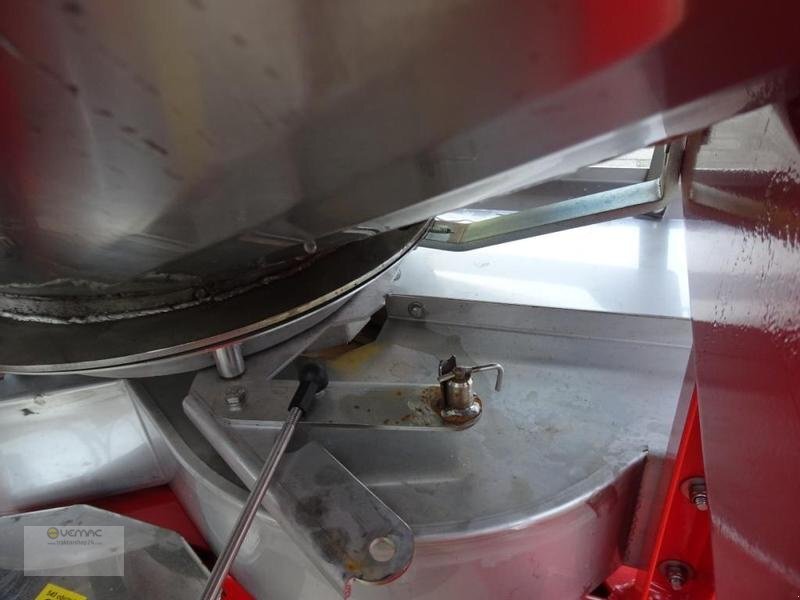 Esparcidor de fertilizantes Vemac Zweischeibenstreuer 2000KG Streuer Winterdienst Traktor NEU: foto 17