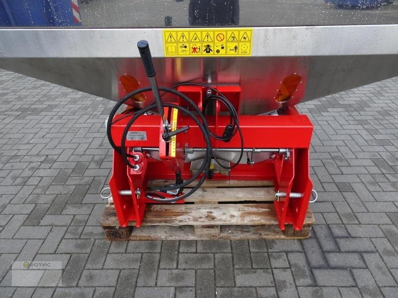 Vemac Zweischeibenstreuer 2000KG Streuer Winterdienst Traktor NEU - Esparcidor de fertilizantes: foto 5 Vemac Zweischeibenstreuer 2000KG Streuer Winterdienst Traktor NEU - Esparcidor de fertilizantes: foto 5