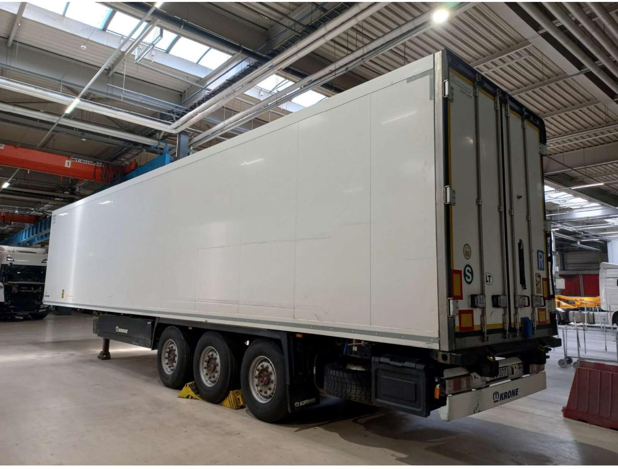2018 Krone SDR Double Deck Cool Liner FP45 ThermoKing SLXi 300 Lifting Axle - Semirremolque frigorífico: foto 3 2018 Krone SDR Double Deck Cool Liner FP45 ThermoKing SLXi 300 Lifting Axle - Semirremolque frigorífico: foto 3