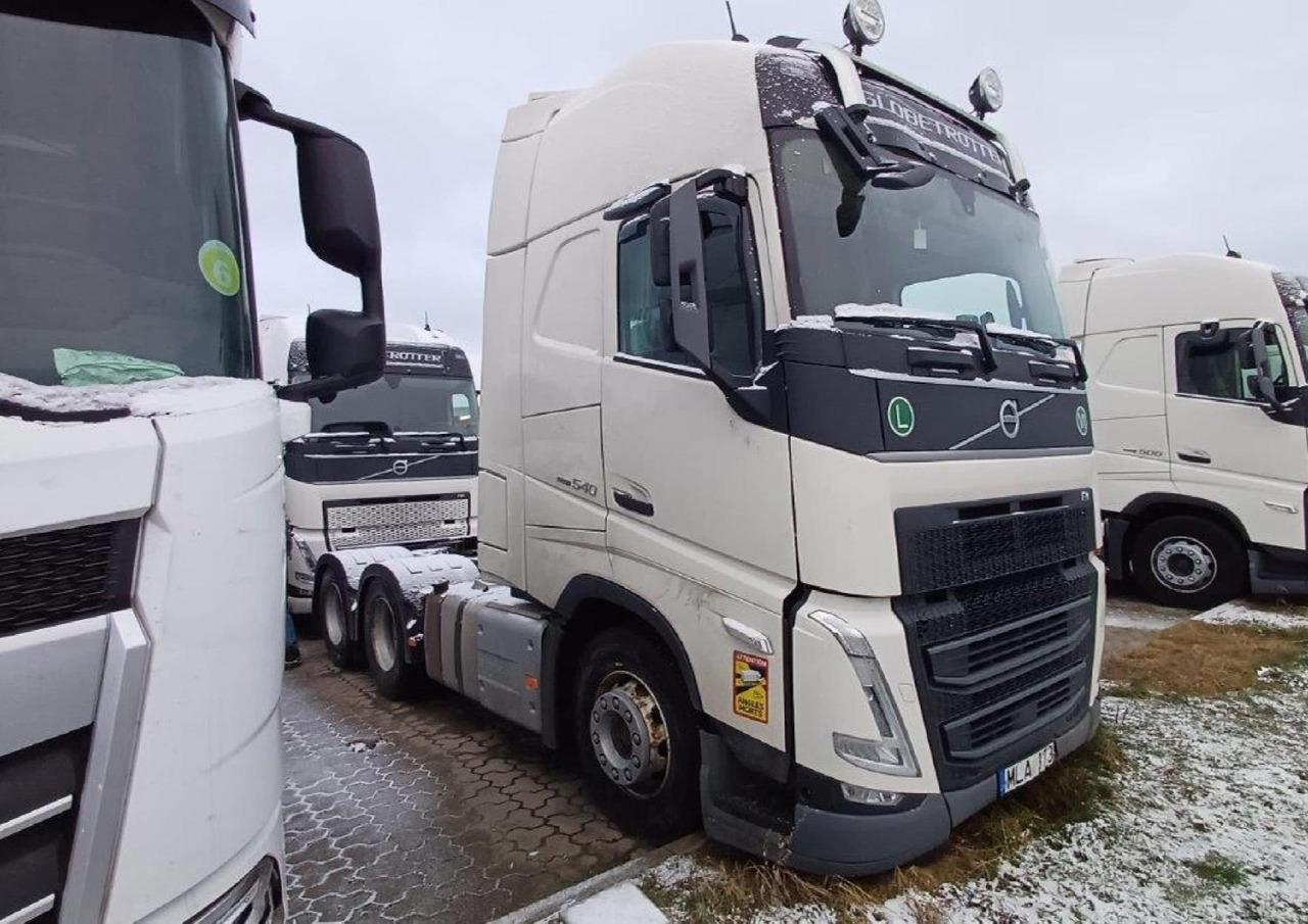 2022 / 2023 Volvo FH 540 Globetrotter XL Retarder - Cabeza tractora: foto 1 2022 / 2023 Volvo FH 540 Globetrotter XL Retarder - Cabeza tractora: foto 1