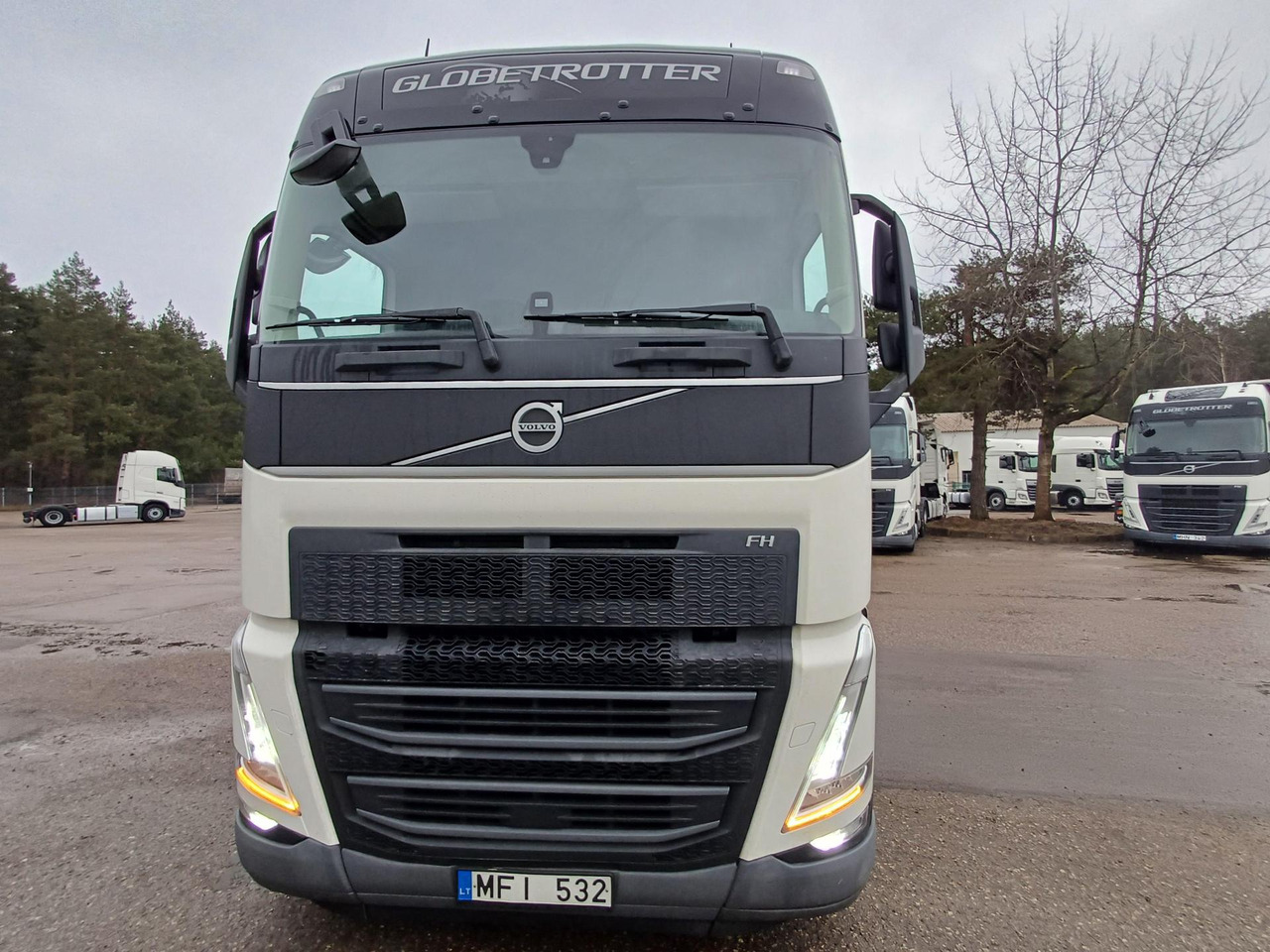 2022 Volvo FH 500 Globetrotter XL - Cabeza tractora: foto 1 2022 Volvo FH 500 Globetrotter XL - Cabeza tractora: foto 1