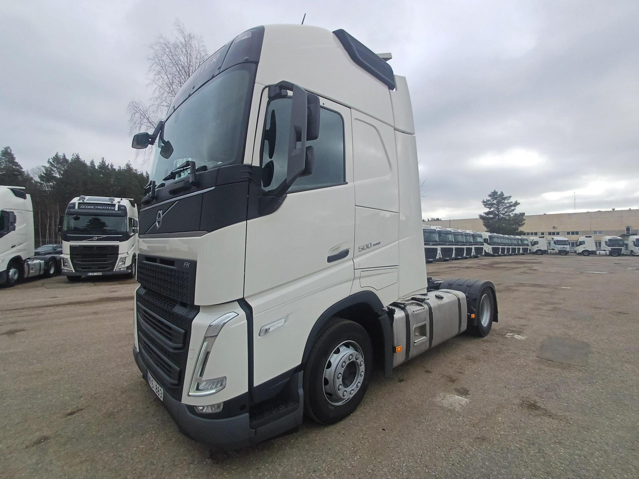 2022 Volvo FH 500 Globetrotter XL Varios - Cabeza tractora: foto 2 2022 Volvo FH 500 Globetrotter XL Varios - Cabeza tractora: foto 2