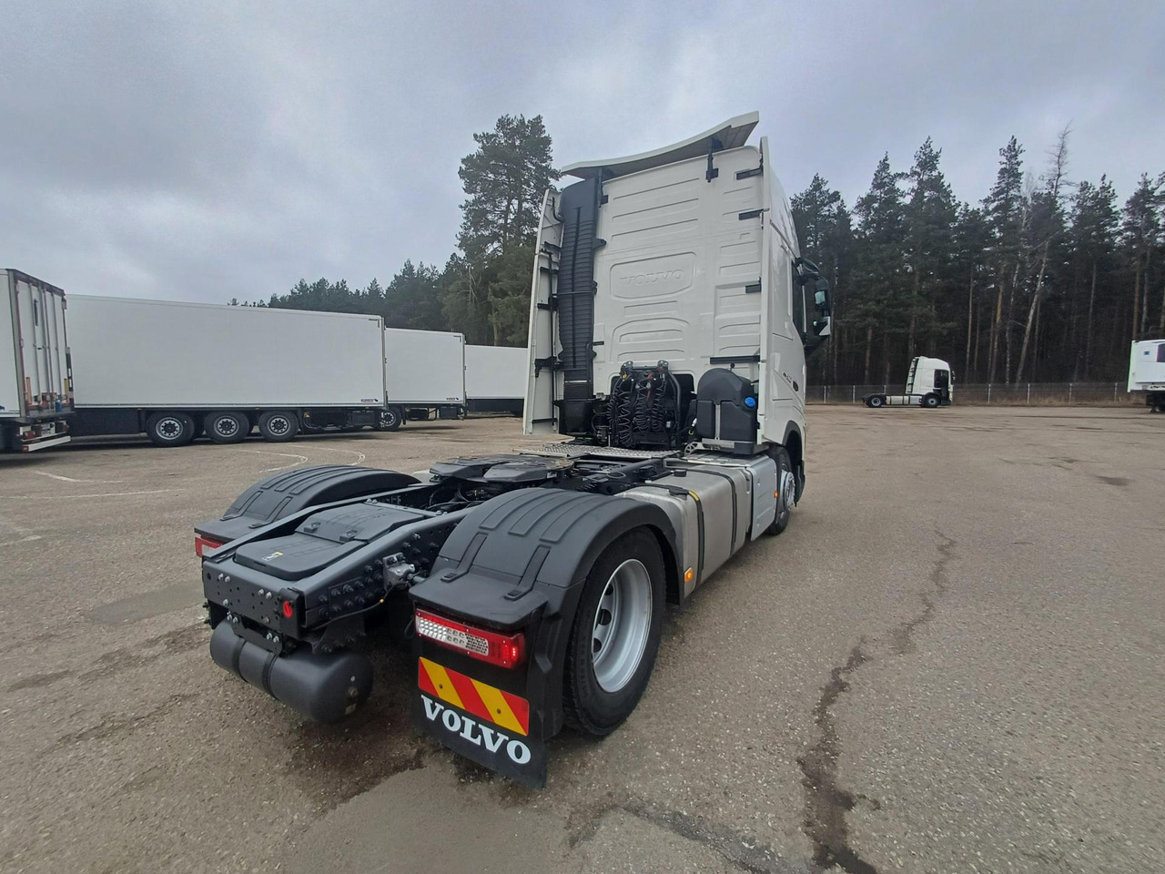 2022 Volvo FH 500 Globetrotter XL Varios - Cabeza tractora: foto 4 2022 Volvo FH 500 Globetrotter XL Varios - Cabeza tractora: foto 4