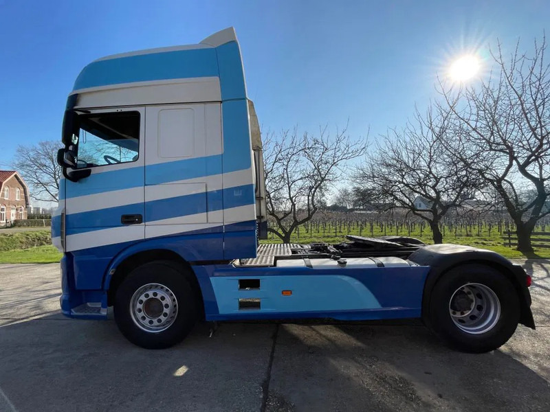 DAF XF 106.460 / NL TRUCK / EURO6 / HYDRAULICS / SLIDING 5th WHEEL / 9 TON FRONTAXLE - Cabeza tractora: foto 4 DAF XF 106.460 / NL TRUCK / EURO6 / HYDRAULICS / SLIDING 5th WHEEL / 9 TON FRONTAXLE - Cabeza tractora: foto 4