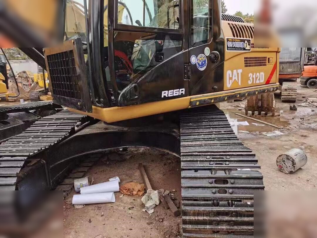 CATERPILLAR 312D - Excavadora de cadenas: foto 2 CATERPILLAR 312D - Excavadora de cadenas: foto 2