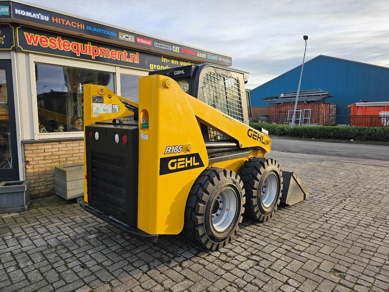 Gehl R165 - Cargadora de ruedas: foto 4 Gehl R165 - Cargadora de ruedas: foto 4