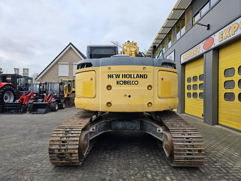 New Holland E235BSR-2 - Excavadora de cadenas: foto 4 New Holland E235BSR-2 - Excavadora de cadenas: foto 4