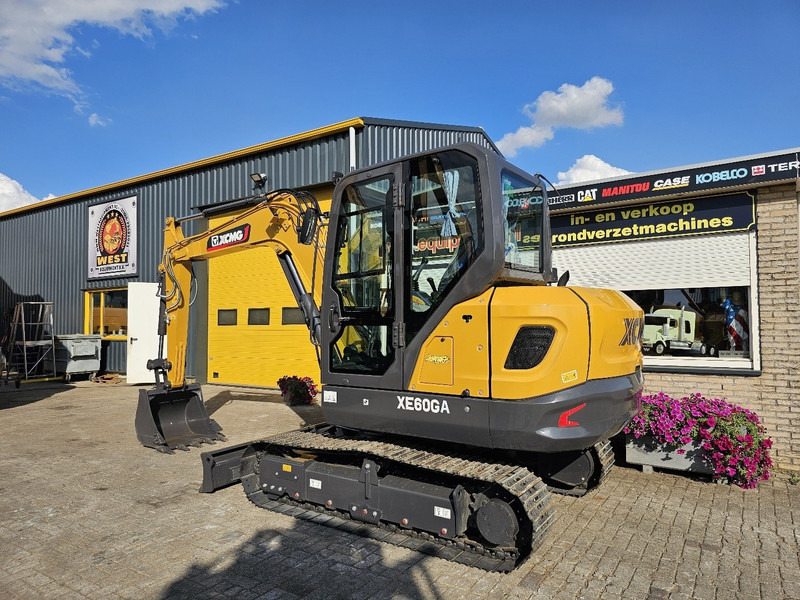 XCMG XE60GA - Miniexcavadora: foto 3 XCMG XE60GA - Miniexcavadora: foto 3