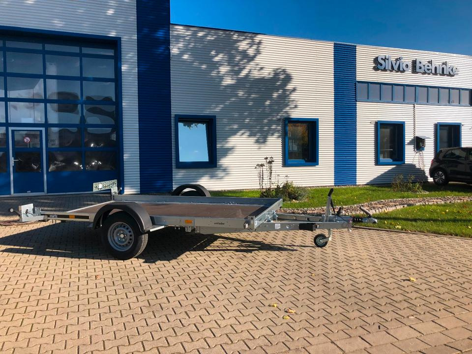 Martz Anhänger / Tieflader 1163Kg Nutzlast mit Knickdeichsel zum Kippen 3250x1850mm *INKL.19% MWST* - Remolque para moto: foto 2 Martz Anhänger / Tieflader 1163Kg Nutzlast mit Knickdeichsel zum Kippen 3250x1850mm *INKL.19% MWST* - Remolque para moto: foto 2