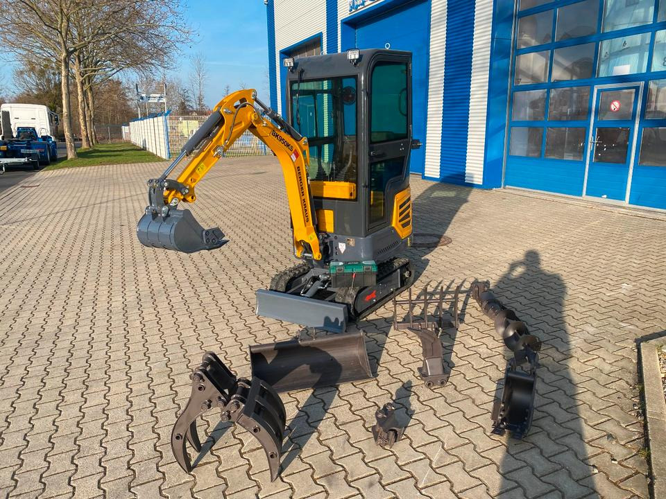 Minibagger BK950KS + Zubehör *INKL.19% MWST*BERGER KRAUS*KABINE*SOFORT!* - Miniexcavadora: foto 3 Minibagger BK950KS + Zubehör *INKL.19% MWST*BERGER KRAUS*KABINE*SOFORT!* - Miniexcavadora: foto 3