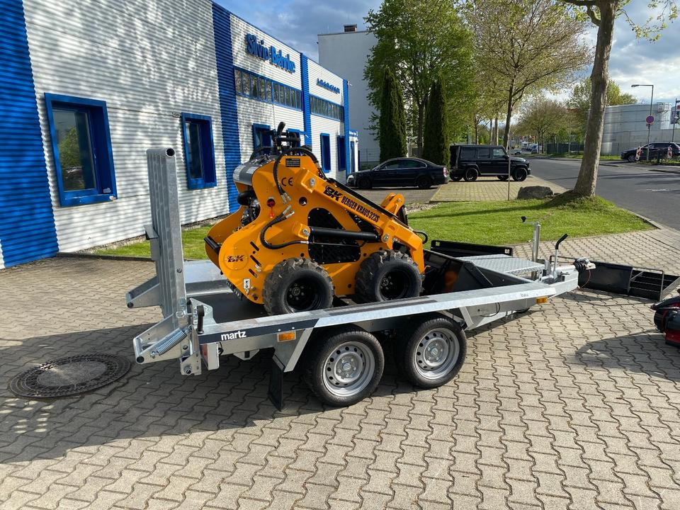 Radlader / Minilader BK323S Komplettpaket mit Tieflader + Zübehör *INKL.19% MWST.*BERGER KRAUS*BRIGGS&STRATTON* - Minicargadora: foto 4 Radlader / Minilader BK323S Komplettpaket mit Tieflader + Zübehör *INKL.19% MWST.*BERGER KRAUS*BRIGGS&STRATTON* - Minicargadora: foto 4