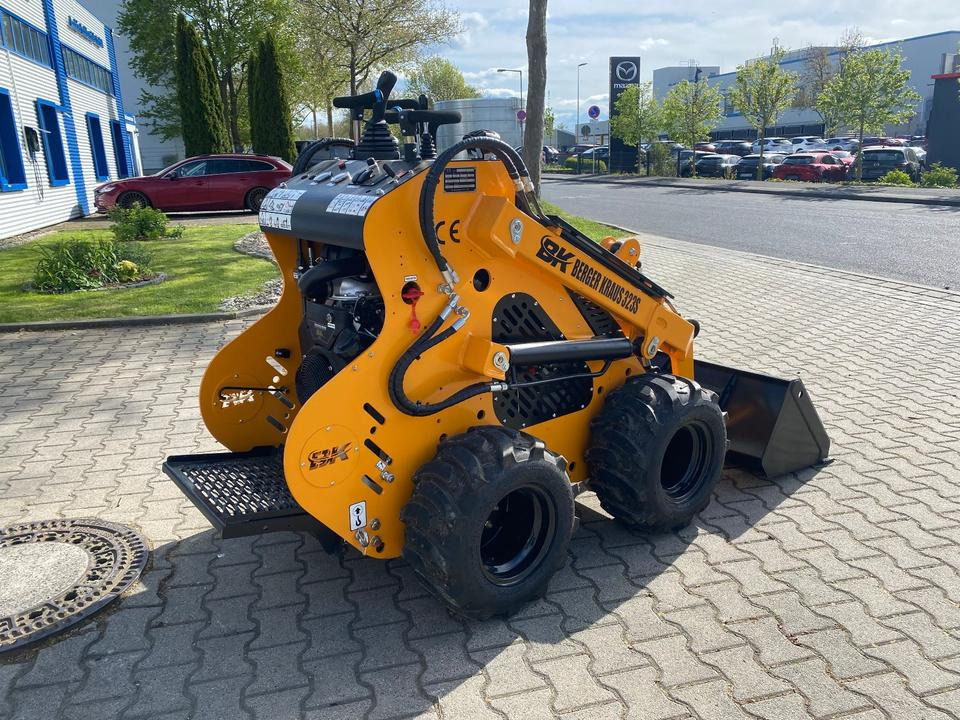 Radlader / Minilader BK323S mit Gabelpaket *INKL.19% MWST*BERGER KRAUS*BRIGGS&STRATTON*SOFORT!* - Minicargadora: foto 3 Radlader / Minilader BK323S mit Gabelpaket *INKL.19% MWST*BERGER KRAUS*BRIGGS&STRATTON*SOFORT!* - Minicargadora: foto 3