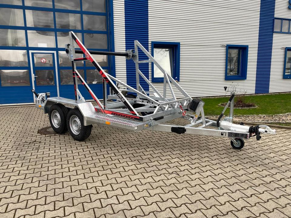 Vermietung / Kabelanhänger 2700KG / Nutzlast 2040KG / Kabeltrommel-Anhänger / Glasfaser/ 1 Monat - Remolque portabobinas: foto 2 Vermietung / Kabelanhänger 2700KG / Nutzlast 2040KG / Kabeltrommel-Anhänger / Glasfaser/ 1 Monat - Remolque portabobinas: foto 2