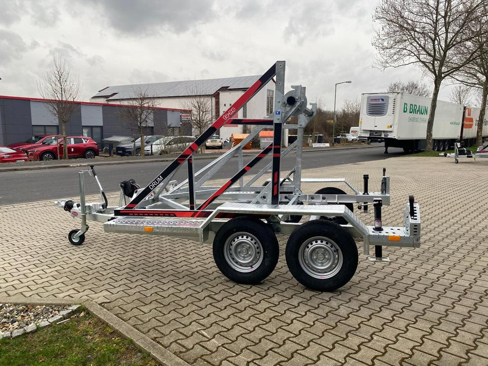 Vermietung / Kabelanhänger 3500KG / Nutzlast 2766KG / Kabeltrommel-Anhänger / Glasfaser/ 1 Monat - Remolque portabobinas: foto 4 Vermietung / Kabelanhänger 3500KG / Nutzlast 2766KG / Kabeltrommel-Anhänger / Glasfaser/ 1 Monat - Remolque portabobinas: foto 4