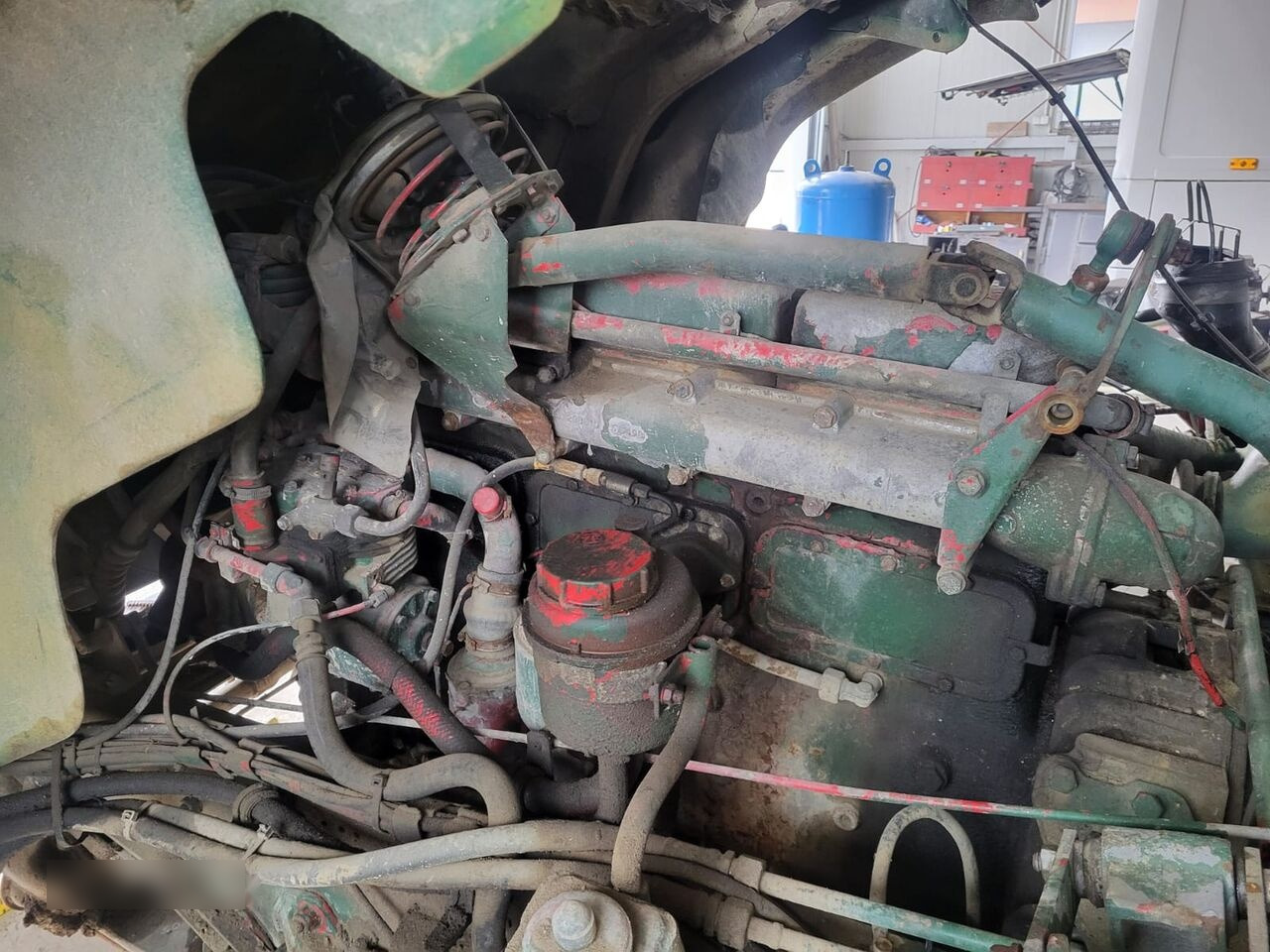 Camión volquete Scania 82M: foto 11