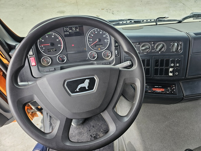 Camión volquete MAN TGA35.440 8x6: foto 12