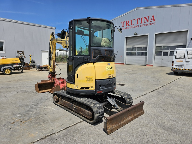 YANMAR VIO33 - Miniexcavadora: foto 3 YANMAR VIO33 - Miniexcavadora: foto 3
