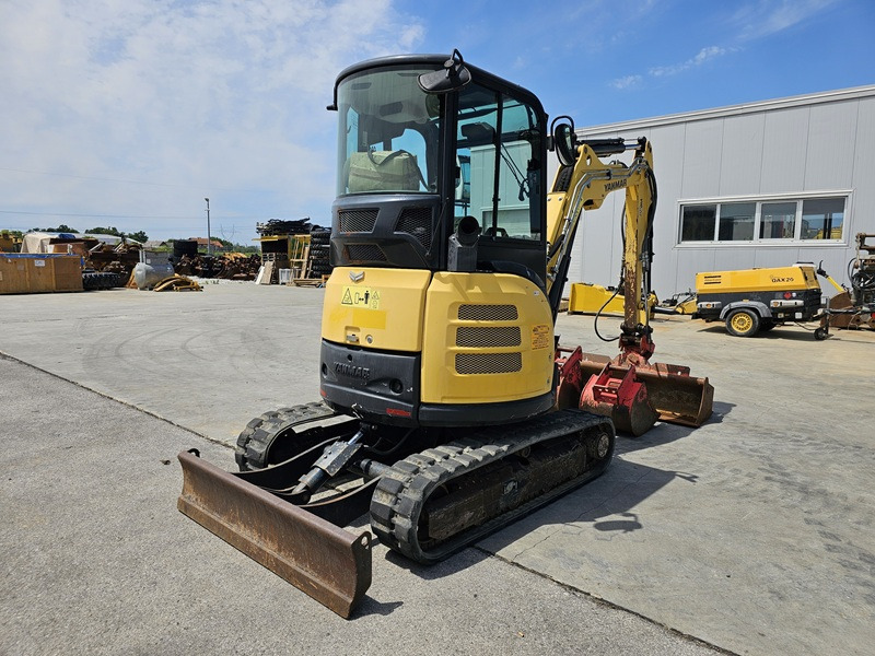 YANMAR VIO33 - Miniexcavadora: foto 4 YANMAR VIO33 - Miniexcavadora: foto 4