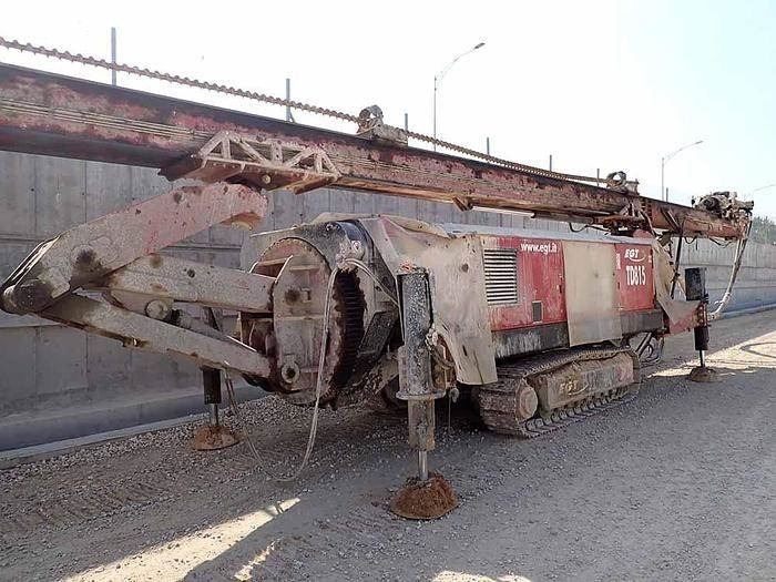 EGT TD815 - Perforadora: foto 2 EGT TD815 - Perforadora: foto 2