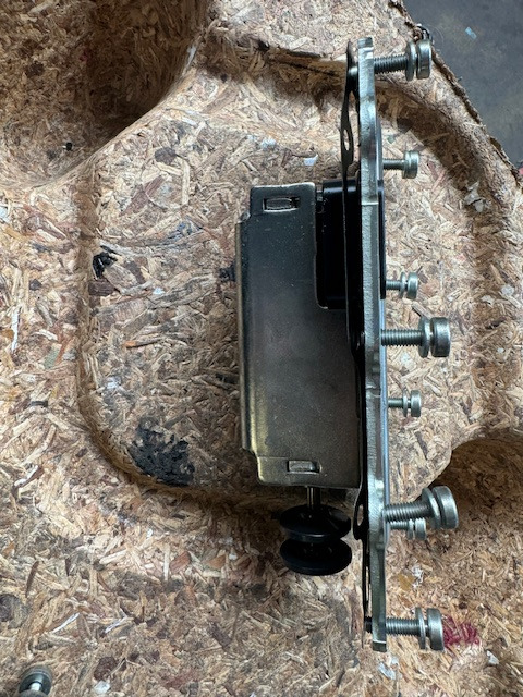 ZF Wählaktuator Getriebe 0501328597 - Caja de cambios y piezas para Camión: foto 4 ZF Wählaktuator Getriebe 0501328597 - Caja de cambios y piezas para Camión: foto 4