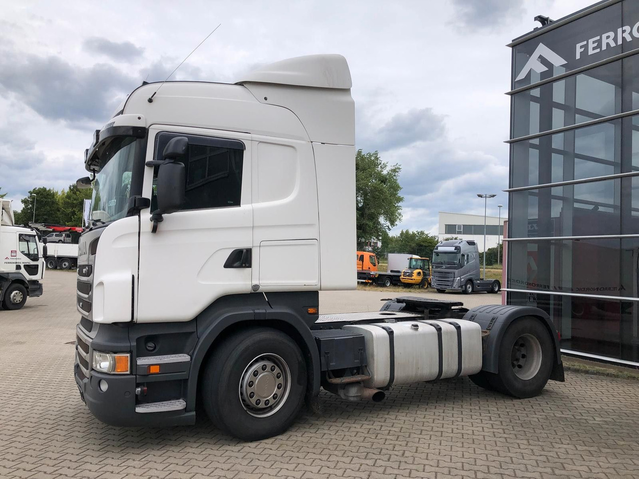 Scania R420 PTO*Automatik mit Kupplungspedale - Cabeza tractora: foto 3 Scania R420 PTO*Automatik mit Kupplungspedale - Cabeza tractora: foto 3
