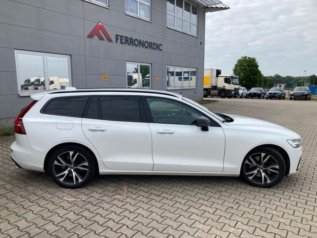 Volvo V60 T6 AWD R-Design Expression Recharge Plug-In Volvo V60 T6 AWD R-Design Expression Recharge Plug-In - Coche familiar: foto 4 Volvo V60 T6 AWD R-Design Expression Recharge Plug-In Volvo V60 T6 AWD R-Design Expression Recharge Plug-In - Coche familiar: foto 4