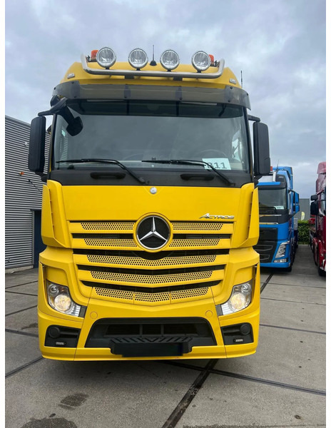 Mercedes-Benz Actros 4163 SLT 8x4/4 - Cabeza tractora: foto 4 Mercedes-Benz Actros 4163 SLT 8x4/4 - Cabeza tractora: foto 4