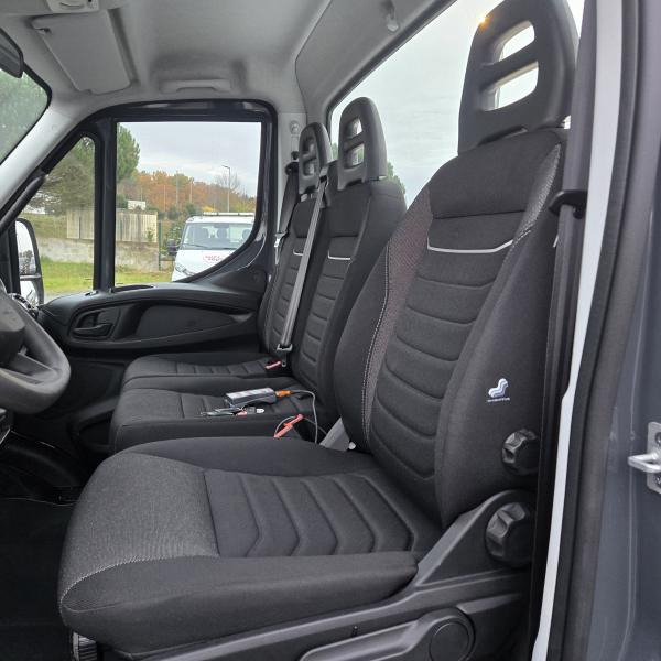 Leasing de Iveco Daily 72C18 Iveco Daily 72C18: foto 9